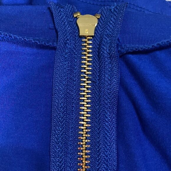 WD-NY Size 3X sleeveless scoopneck top with rope/gold chain detail. - Picture 9 of 10